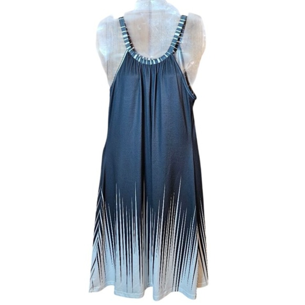 Lily Women's Medium Black & White Halter Sundress‎  Stylish Midi  NWT